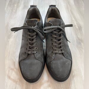 Men's Gray Leather Sneakers (Nubikk)